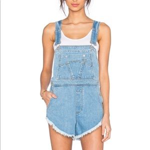 The laundry room overalls